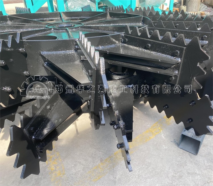 輪盤翻拋機(jī).jpg